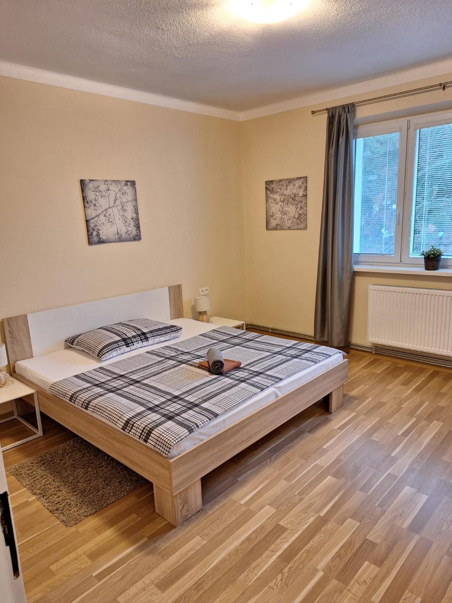Star Apartments Piest'any Dış mekan fotoğraf